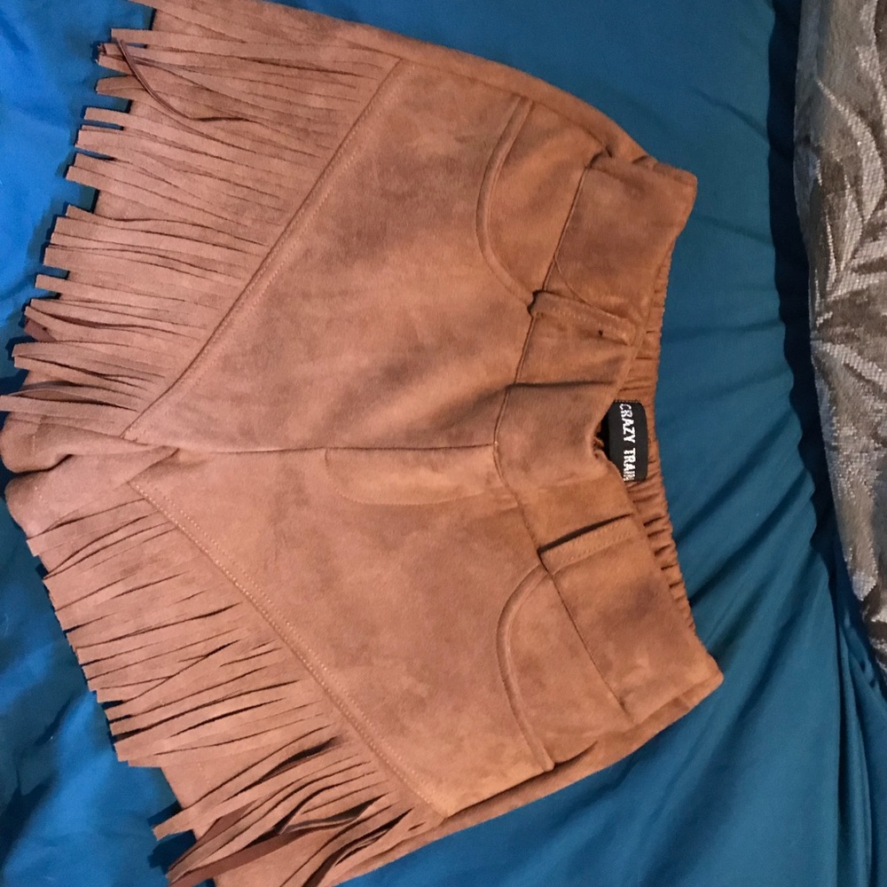 Crazy train fringe shorts tan small